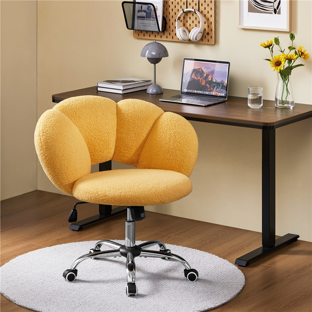 Cloud-Shaped Upholstered Vanit - Home & Hotel Textiles Private Limited avaliação e preço